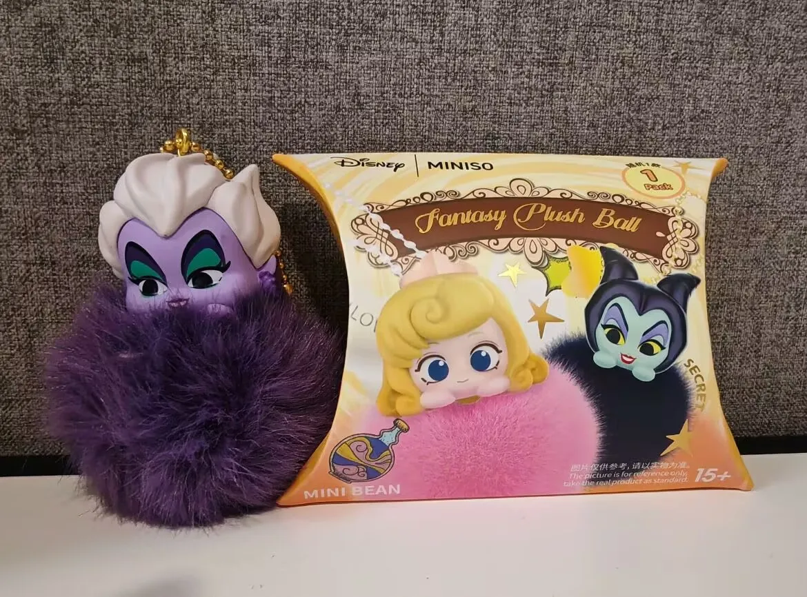 Фото MINISO Disney Princesses Villains Dream Fluffy Pom-pom Series Мини-слепая коробка-коллекционный плюшевый декор в подарок для фанатов Диснея №1