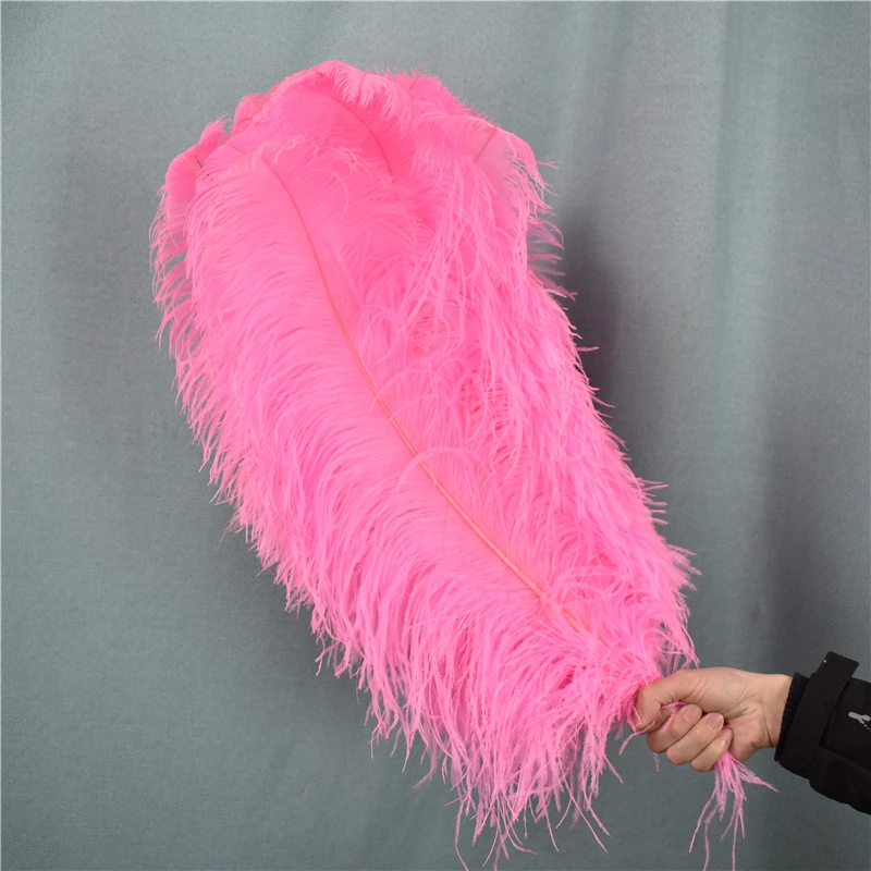 Розовые страусиные перья для украшения стола длина 15-70 см |