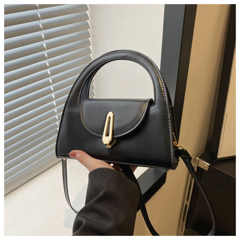 Женская сумка с круглой ручкой бордовая дизайнерская через плечо уникальным