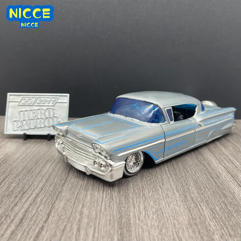 

Модель автомобиля из металлического сплава, 1:24, 1958