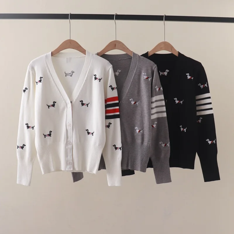 Осенне-зимний вязаный кардиган с длинным рукавом и вышивкой