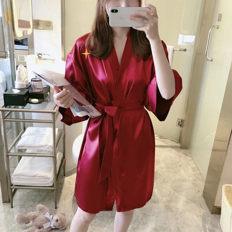 

Короткая ночная рубашка, Пижама, шелковая ночная рубашка подружки невесты, сексуальный рукав, большие размеры, летняя халата, модель 3XL 2021, атлас