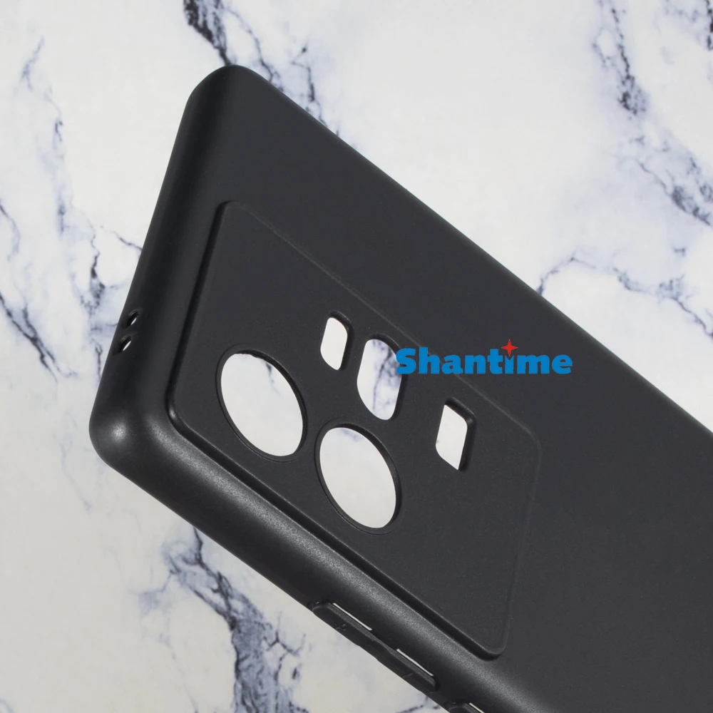 Фото Чехол для Vivo iQOO 11 Pro 5G, противоударный резиновый чехол из ТПУ, защитный гибкий корпус №4