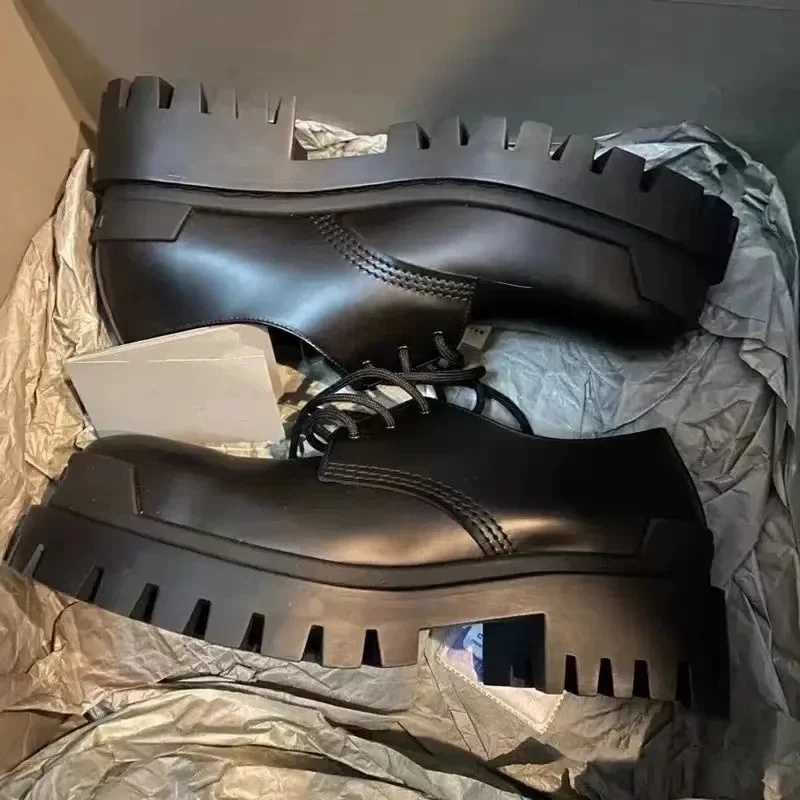 

Мужские Винтажные туфли на шнуровке, черные дизайнерские туфли в британском стиле, дышащие мокасины, увеличивающие рост, весна-осень