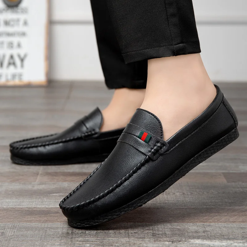 

Men Loafers Shoes 2022 New Fashion Boat Shoes Men Soft Flats Comfy Slip-on Moccasins Shoes For Men Flats Casual Shoes Zapatos