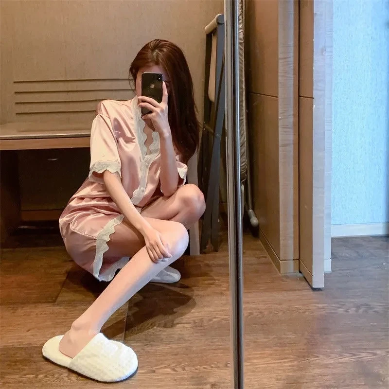 Женская шелковая пижама с коротким рукавом и шортами в Корейском стиле |