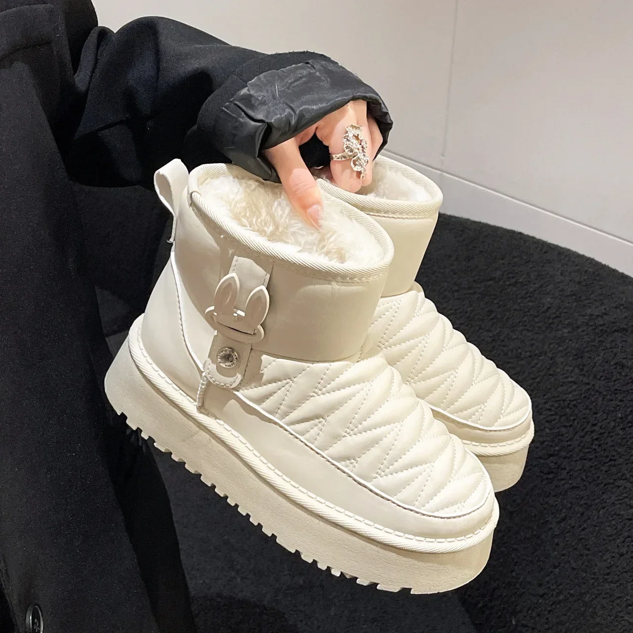 Женские ботильоны зимние ботинки новинка 2024 демисезонные противоскользящие