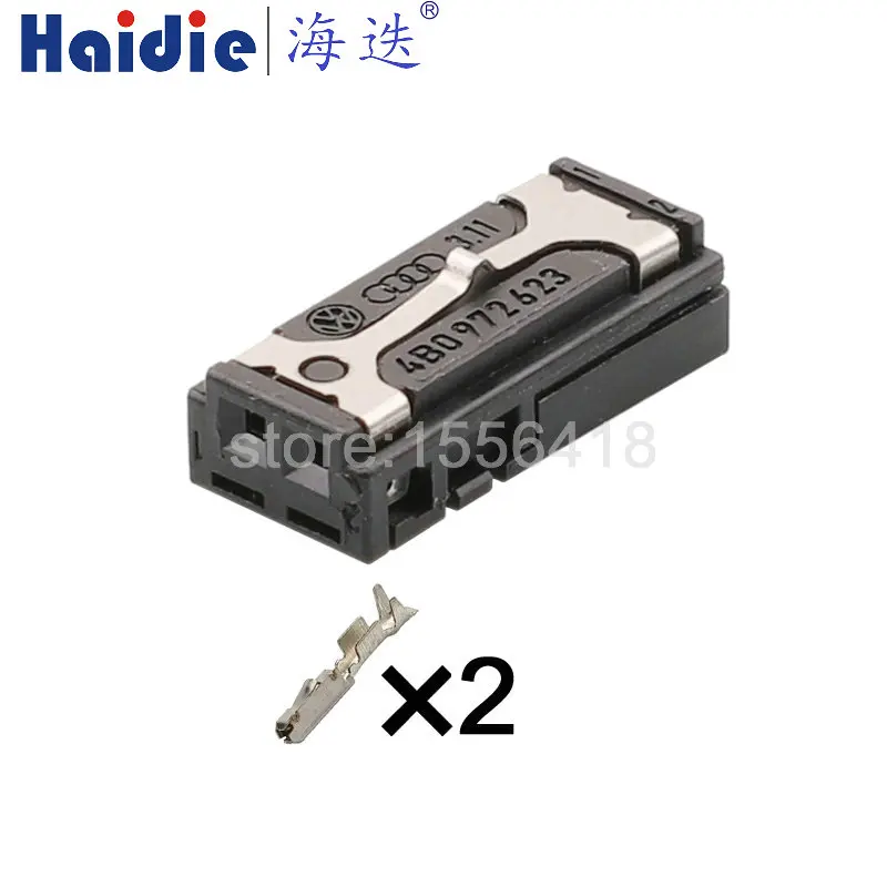 

1 Set 2 Pins automotive connector 4B0972623