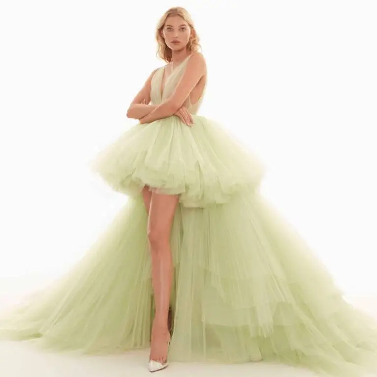 

Fairy Green Ball Gown Puffy Tulle Prom Gowns Sexy V Neck Hi-Lo Costom Made For Evening Party Vestido De Noche