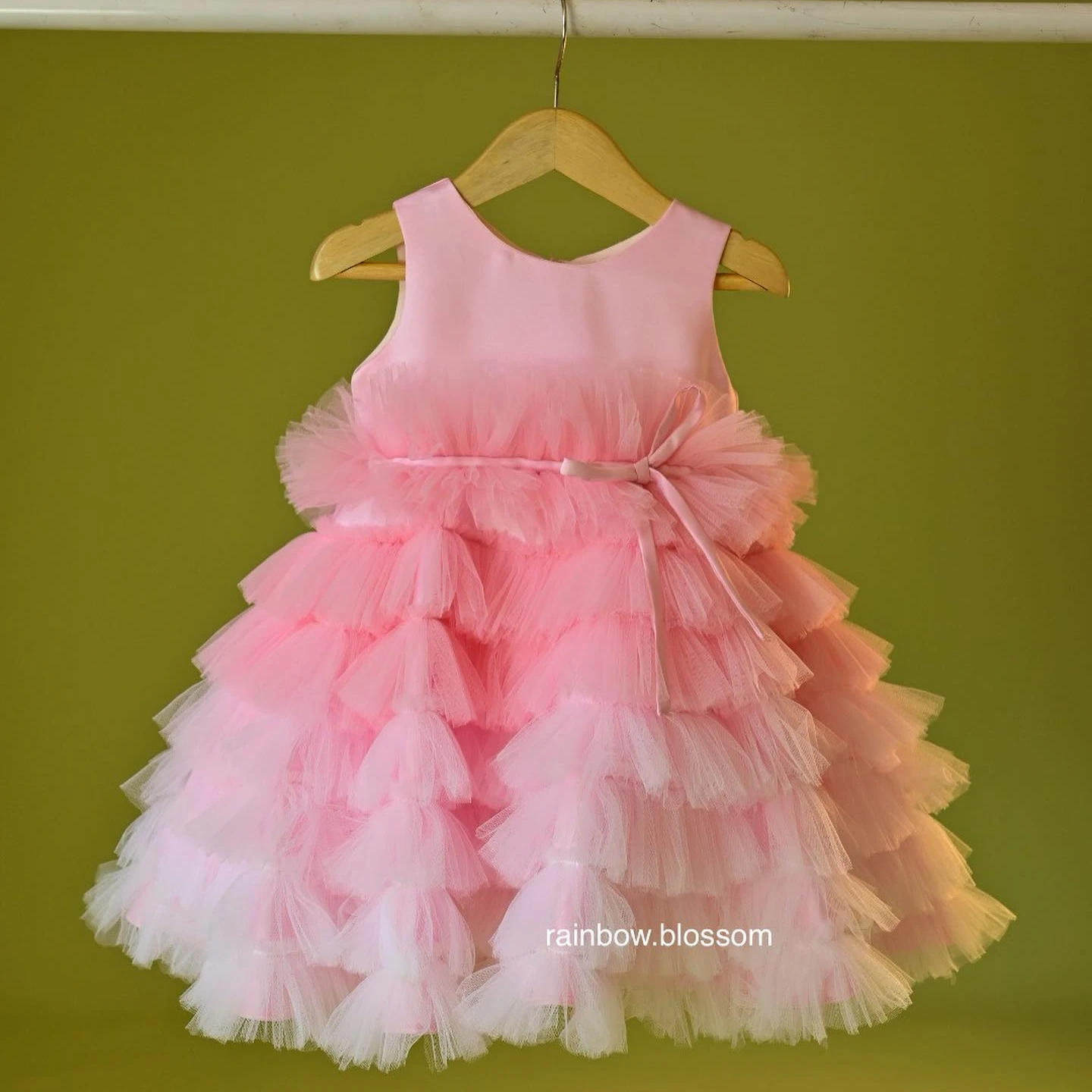 

Charming Pink Flower Girl Dresse for Wedding Tiered Ruffles Kid Birthday Pageant Gowns Fluffy Children Toddler Baby Dresses