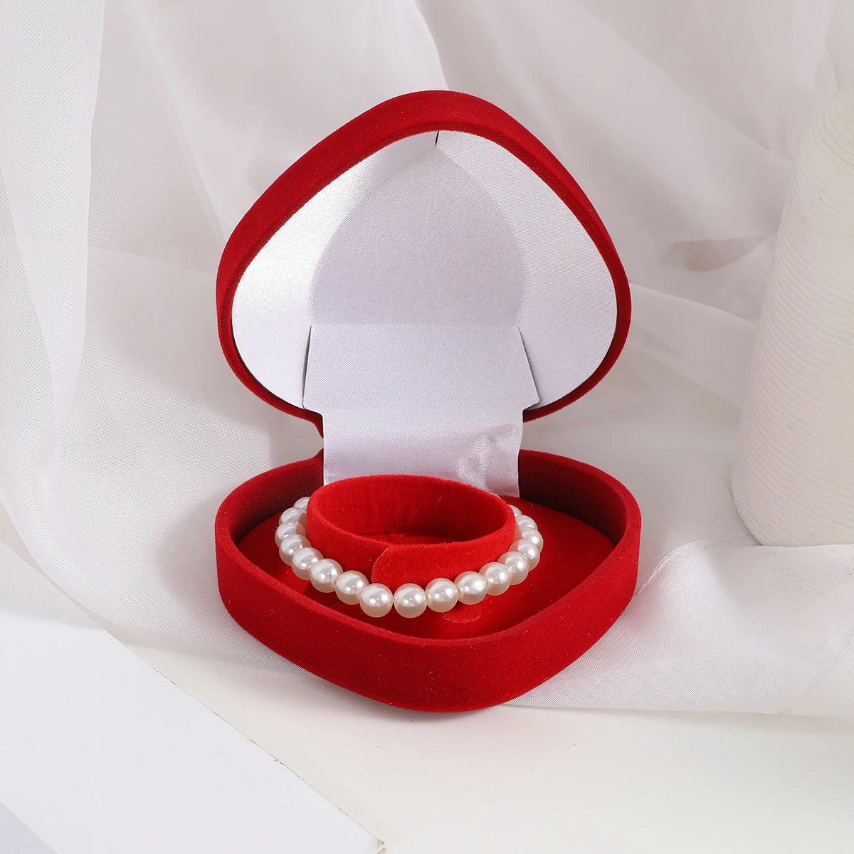 Подвеска в форме сердца для хранения ювелирных изделий