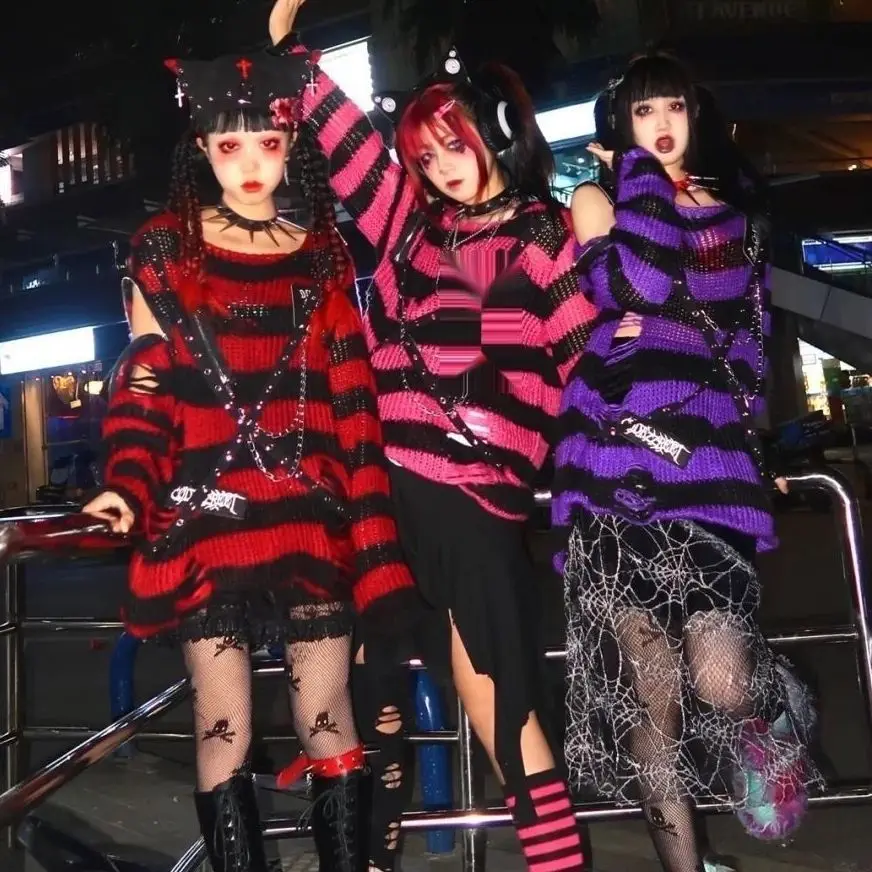 Gothic Punk Hole Stripe Tshirt Women Pastel Goth Fairy Grunge Harajuku Top Oversized Dark Aesthetic Plus Size Emo Alt Clothes images - 6