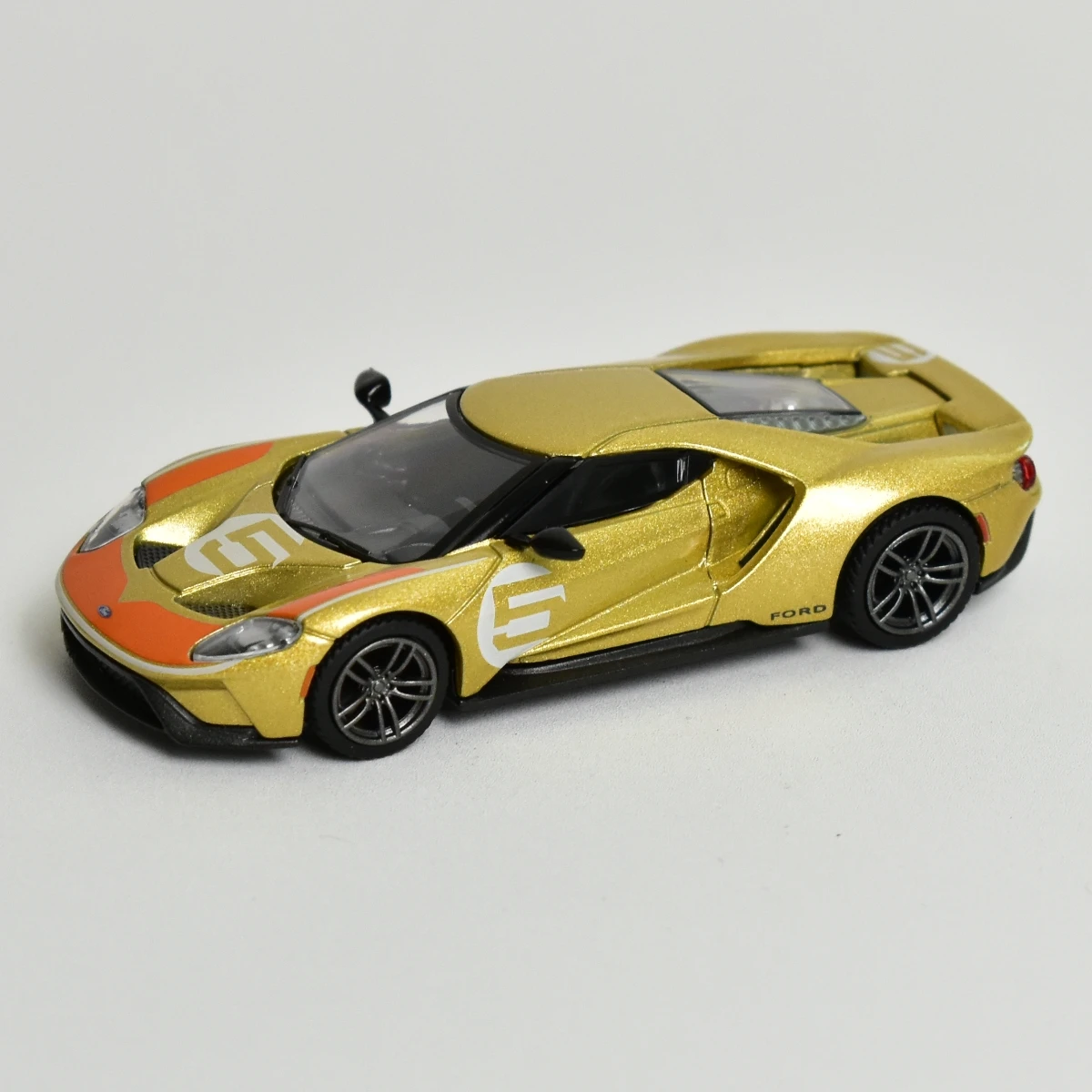 

MiniGt 1:64 Ford GT Holman Moody Heritage 536 Diecast Model Car