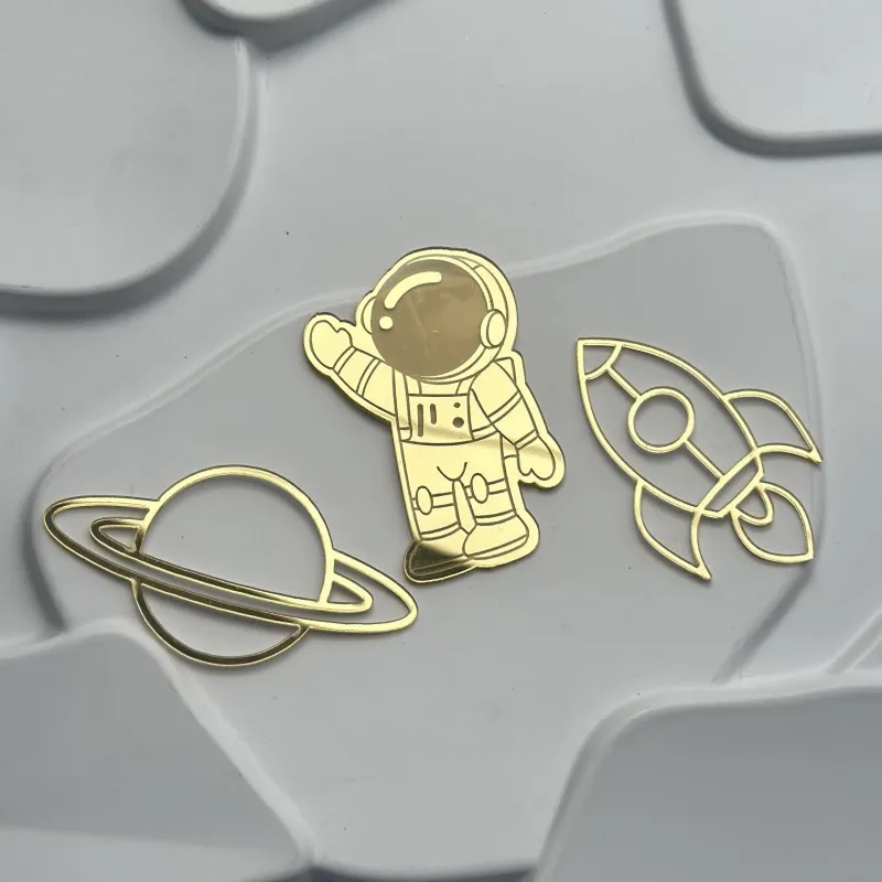 

Детские украшения для торта "Ракета"