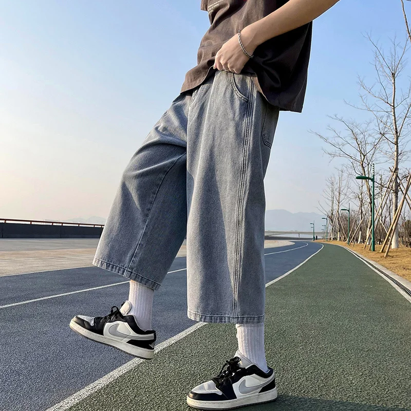 Summer 4 Colors Jeans Men's Fashion Casual Oversized Straight Jeans Men Streetwear Hip Hop Loose Cropped Pants Mens Denim Shorts