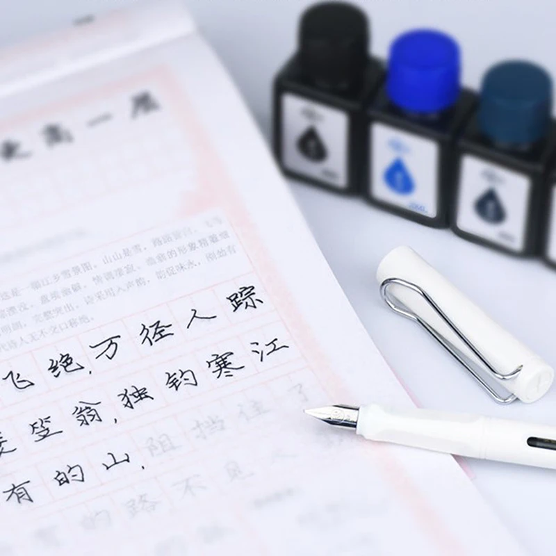 

20ml Permanent Instantly Dry Graffiti Oil Marker Pen Refill Ink for Marker Pens Fountain Pen Ink in Plastic Bottles