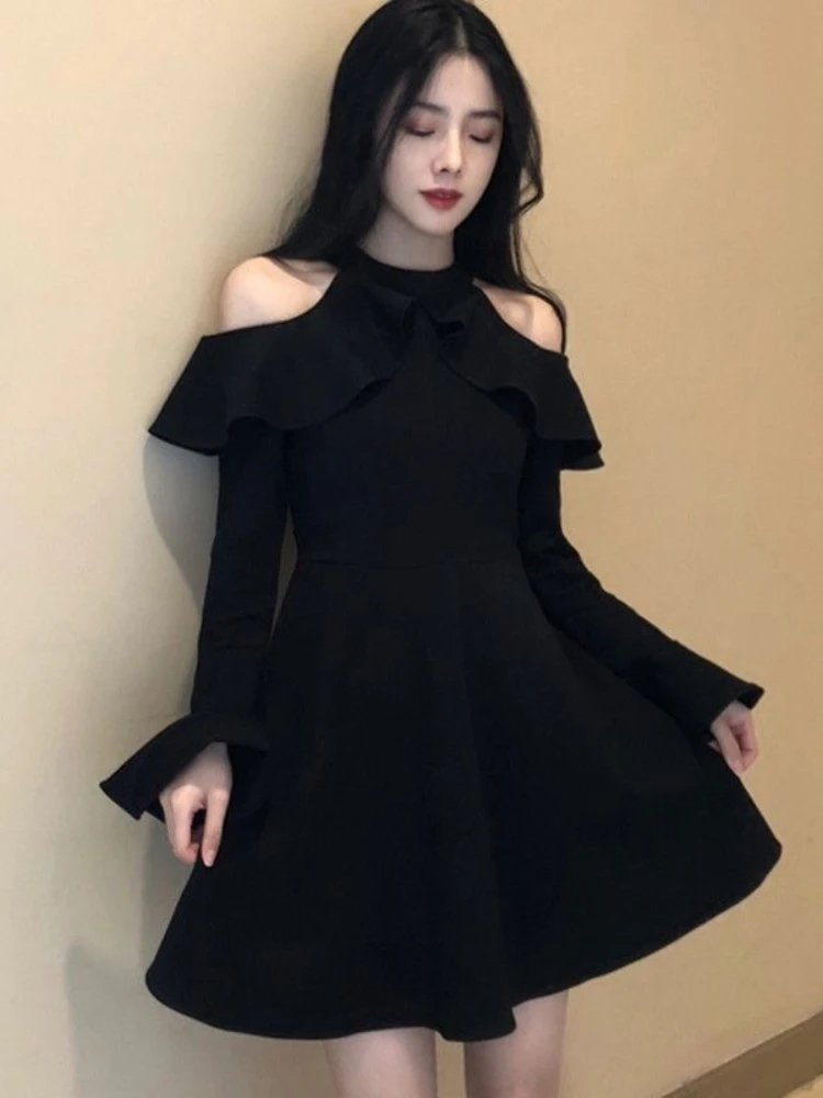 

Fashion Sexy Dresses Off Shoulder Ruffles Solid O Neck Flare Sleeve Vestidos Female Slim High Waist Spring Autumn Elegant Dress