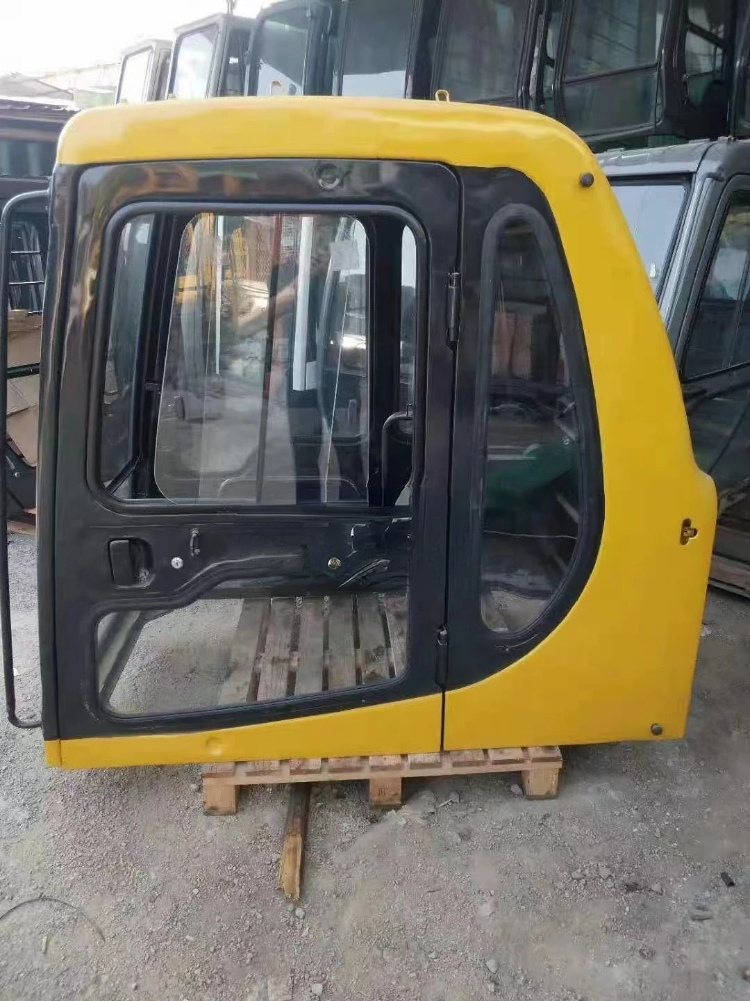 Рисунок 6 - Задняя крышка для экскаватора