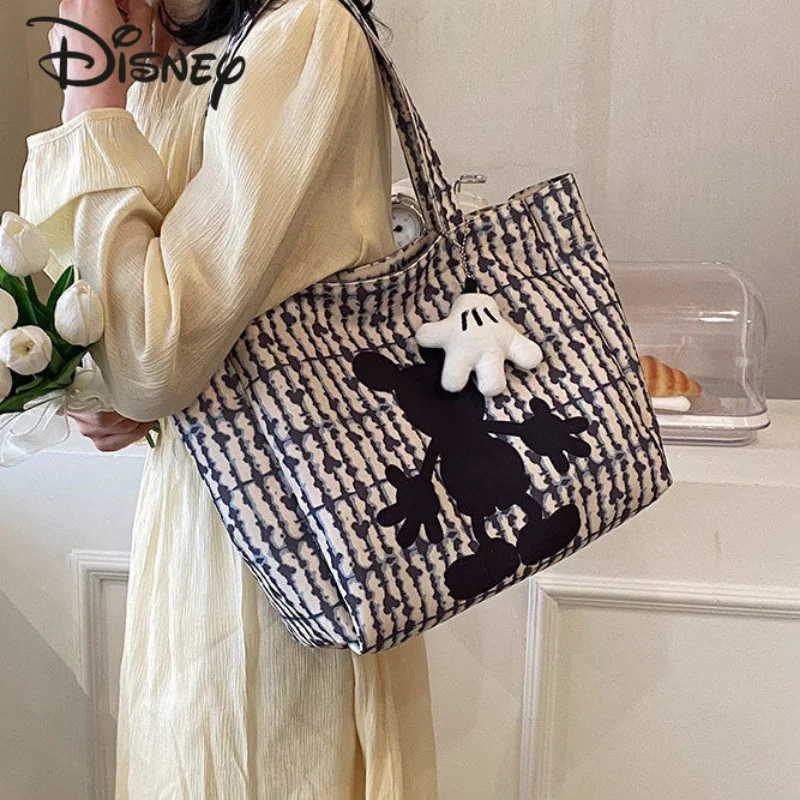 Disney Mickey New Women's Bag Fashion High Quality Girls' Handbag Cartoon Casual Versatile Large Capacity Women's Shoulder Bag