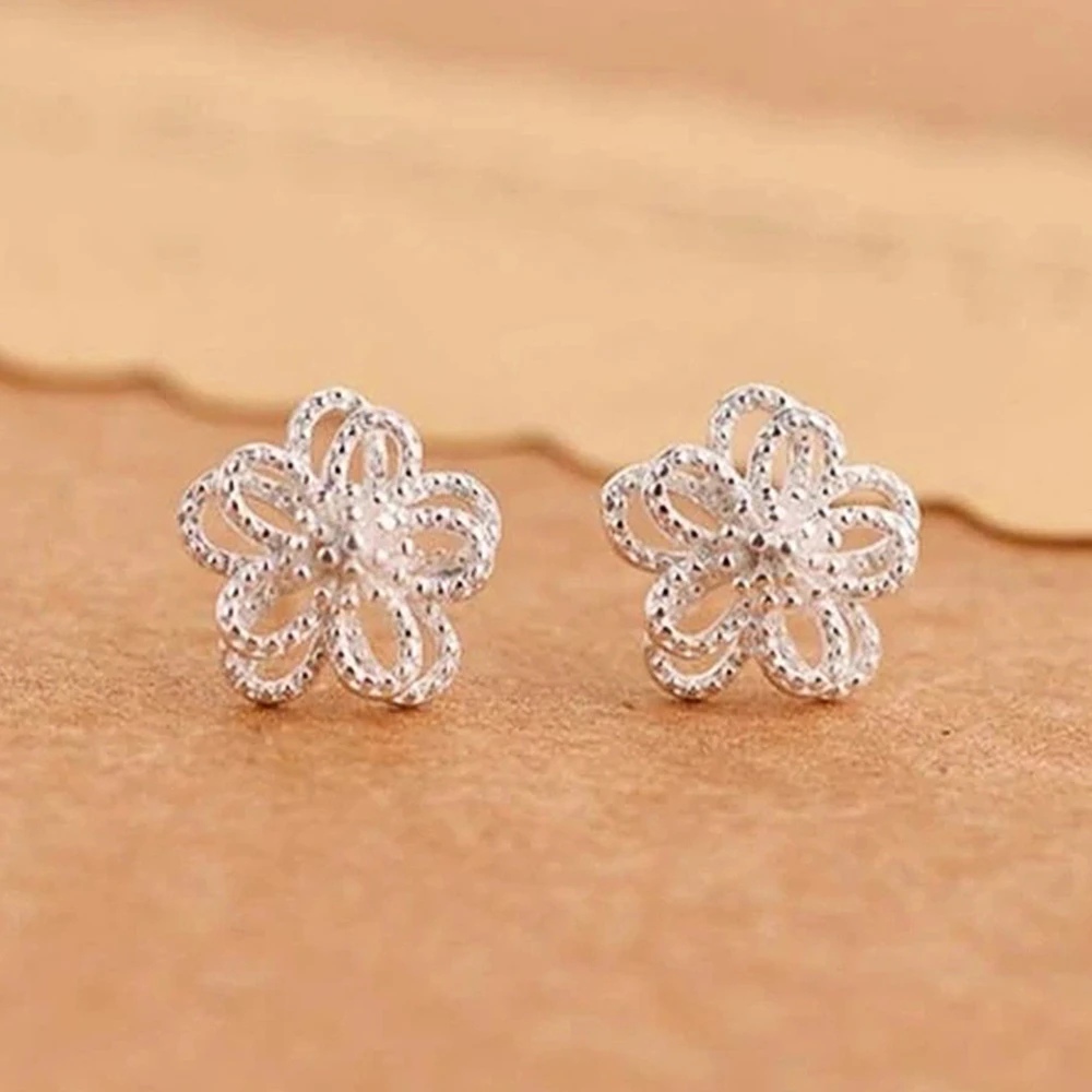 

Шикарные серьги-гвоздики CAOSHI в виде цветка, женские повседневные носимые аксессуары в металлическом стиле, простые изящные ювелирные издел...