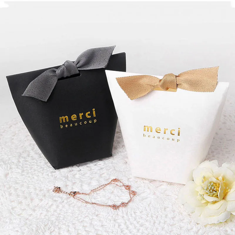 

Wedding gifts for guests Simple high-end bronzing packaging gift box boite dragées de mariage detalles comunion para invitados