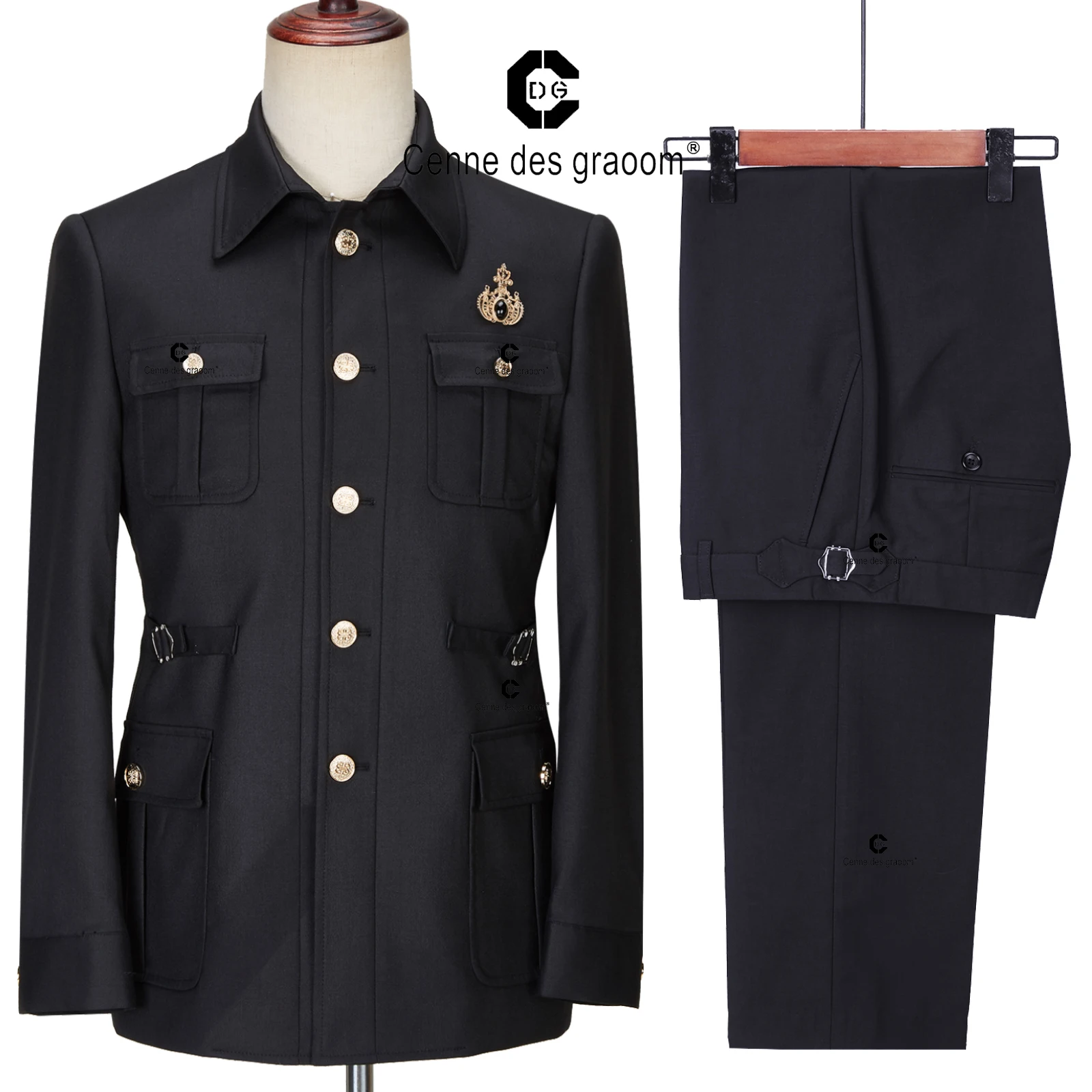 Мужские костюмы Cenne Des Graoom Safari с золотыми пуговицами и квадратным воротником