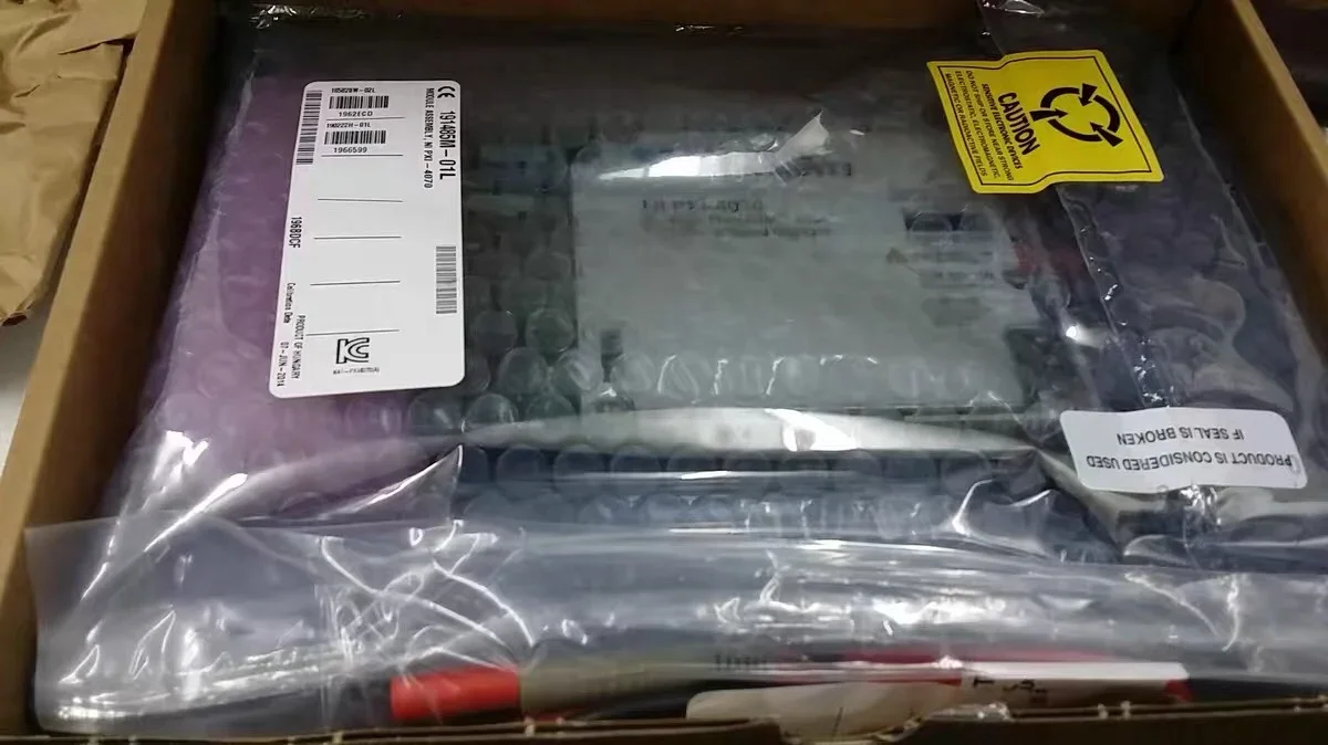 Совершенно новый NI PXI-4070 778274 -01 Многофункциональный цифровой измеритель FlexDMM в наличии. (art.: 3920cbd5416ef) - 3920cbd5416ef