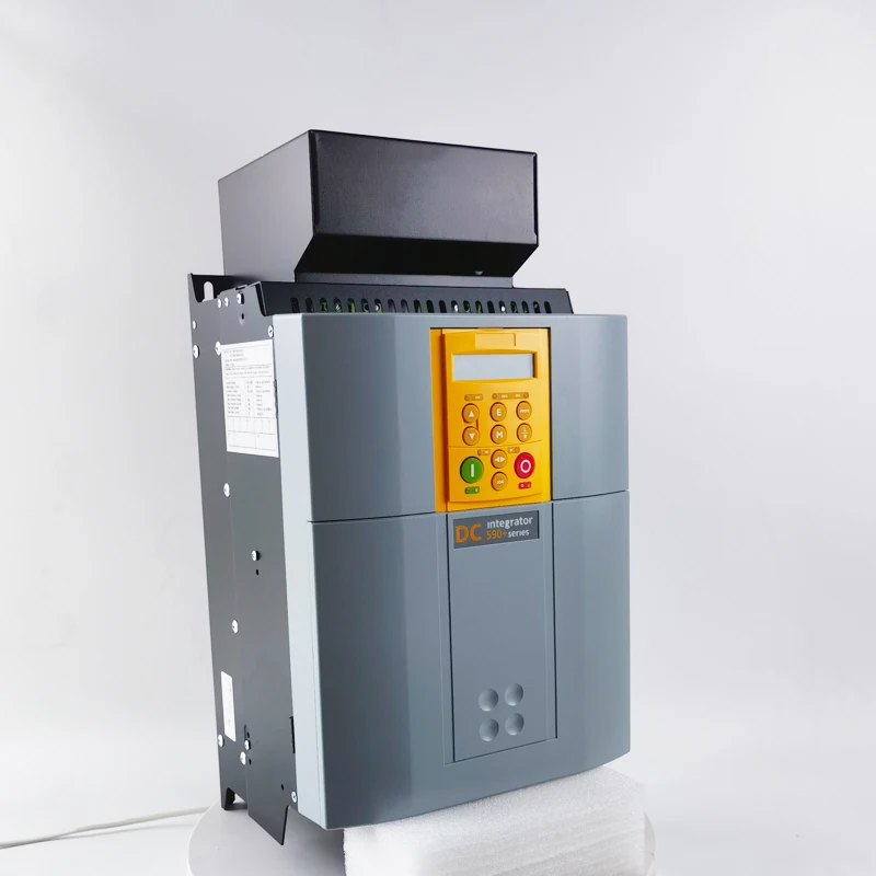 Фото Привод Parker DC590P 180A Eurotherm 590P-53318030-P00-U4V0 590P/0180/500/0011/UK/ARM/0/0/0/0 №2