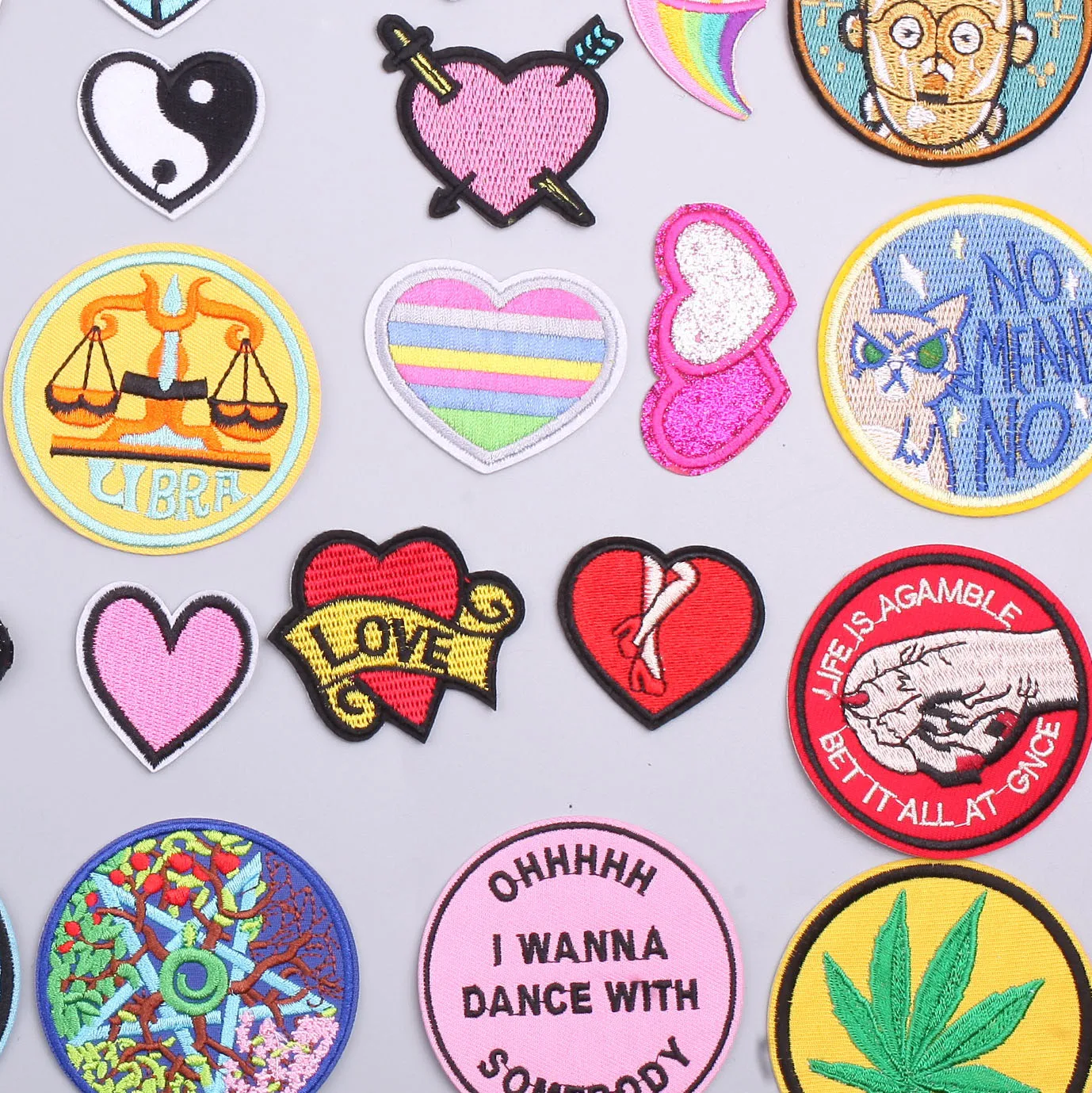 

Hippie Embroidery Patch Clothing Thermoadhesive Patches for Clothes Sewing Badges for T-shirts Appliques Sew on Iron on Patches