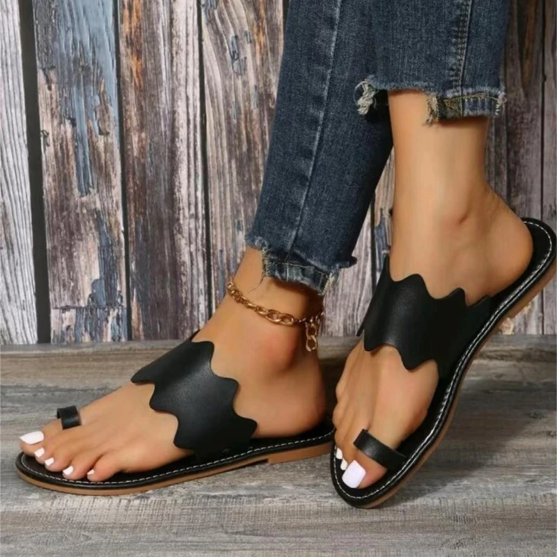 

Women's Lightweight Toe Loop Sandals Summer New Plus Size Female Shoes Clip Toe Lightweight Open Toe Slippers Women's Flip Flops