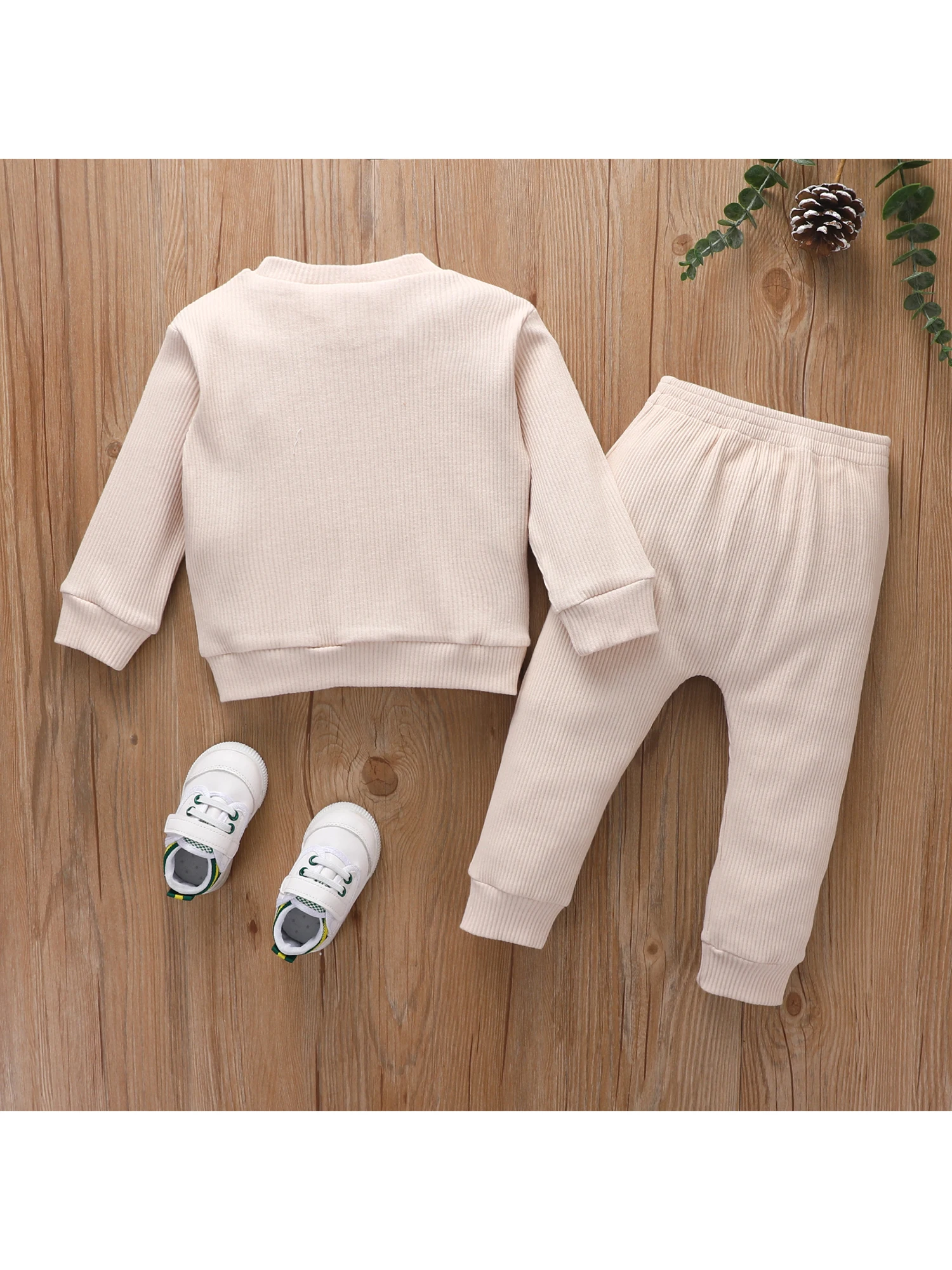 

Cute Cartoon Animal Patterned Toddler Baby Boy Girl Clothes Set with Long Sleeve Pullover Tops and Pants - Adorable Fall Winter