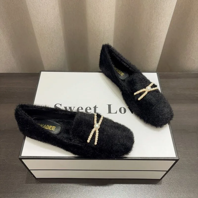 2024 плюшевые тапочки для женщин милые домашние туфли с бантом из бисера замшевые