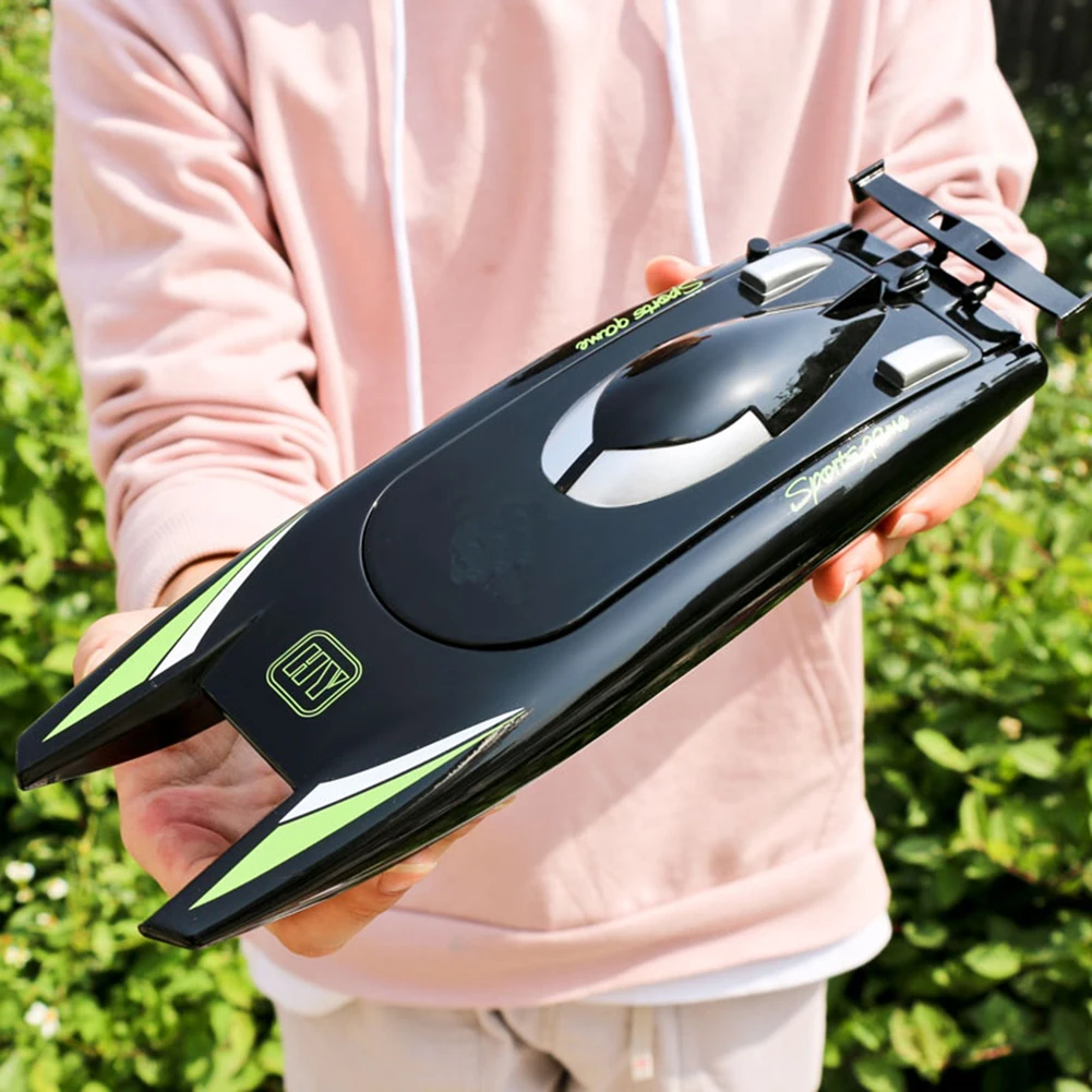 

25km/h Dual Motor RC Boat High Speed Water Cooled Vehicle High-Speed Drift Car Model Rechargeable for Children