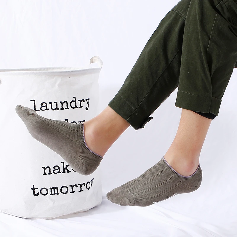 5pair / lot men's ANKLE SOCKS SLIPPERS socks men's boat socks summer and autumn non slip silicone invisible cotton socks fashion