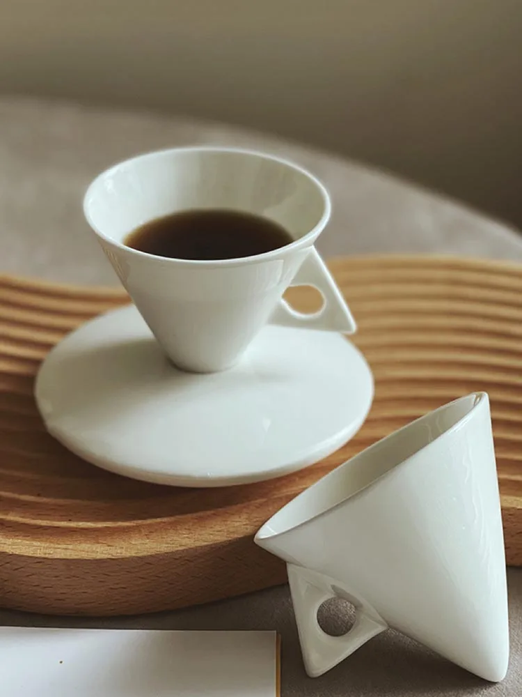 70ML Unique Coffee Cup Exquisite Italian Espresso Cup Dishes Creative Couple Bone Porcelain Coffee Mug Ceramic Cups Shaped Mug