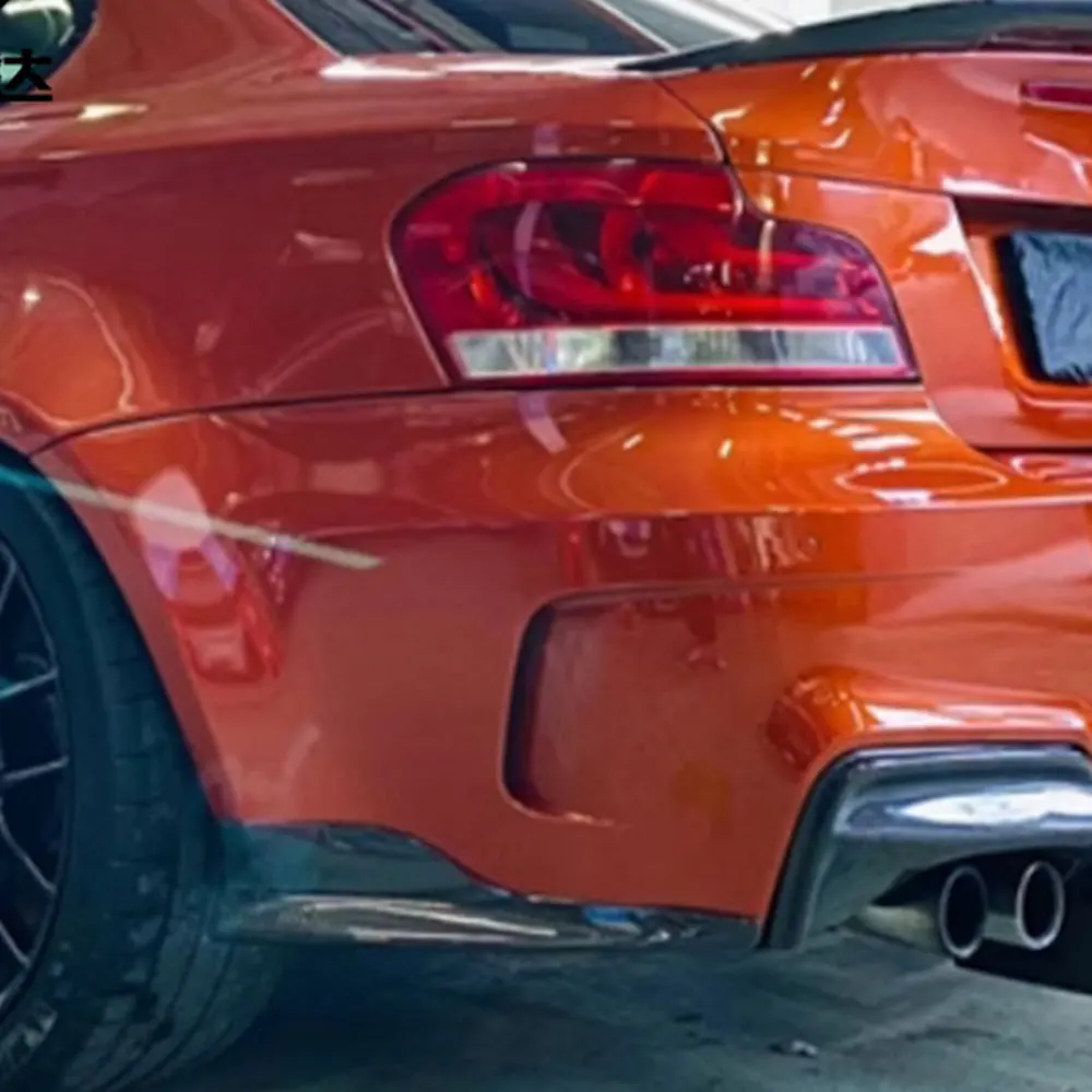 Защитный диффузор для заднего бампера BMW 1 серии E82 E87 2011-2013