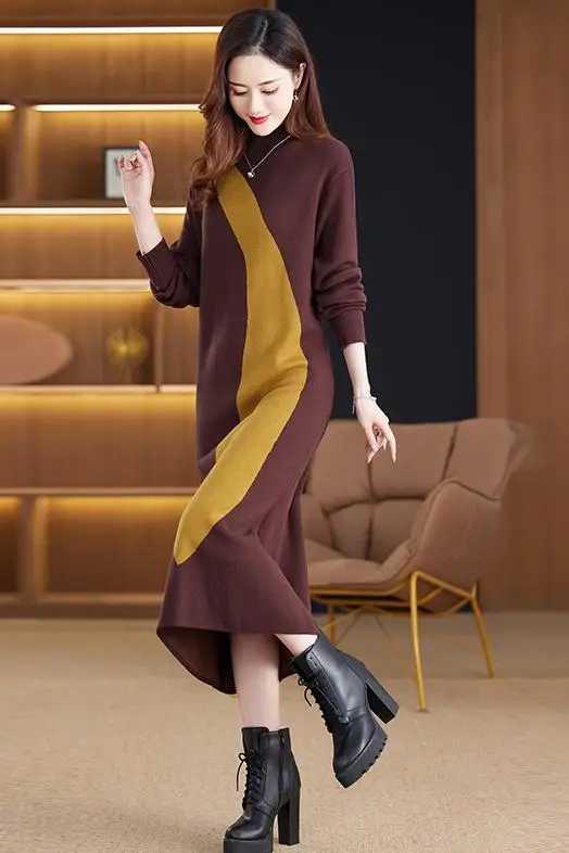 Рисунок 6 - Женский свитер с круглым вырезом