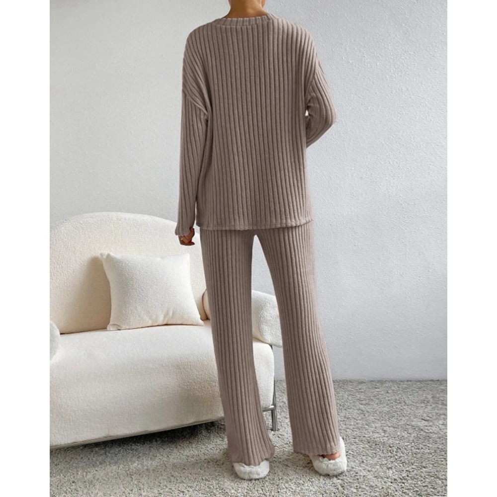 Осенний Женский комплект из топа с V-образным вырезом и длинными рукавами брюк