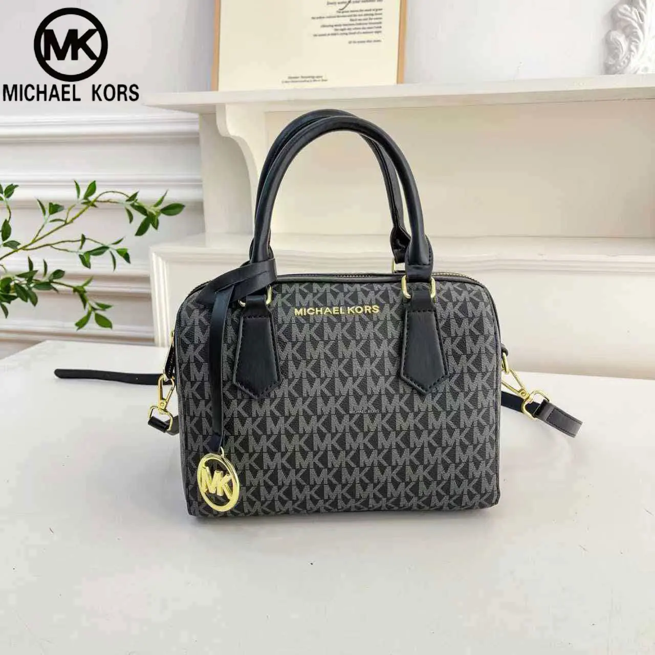 Фото Женская сумка через плечо Michael Kors, стильная и повседневная, с классическим принтом MK, мини-сумка для девушек, дорожная сумка, новинка 2026 года для женщин №1