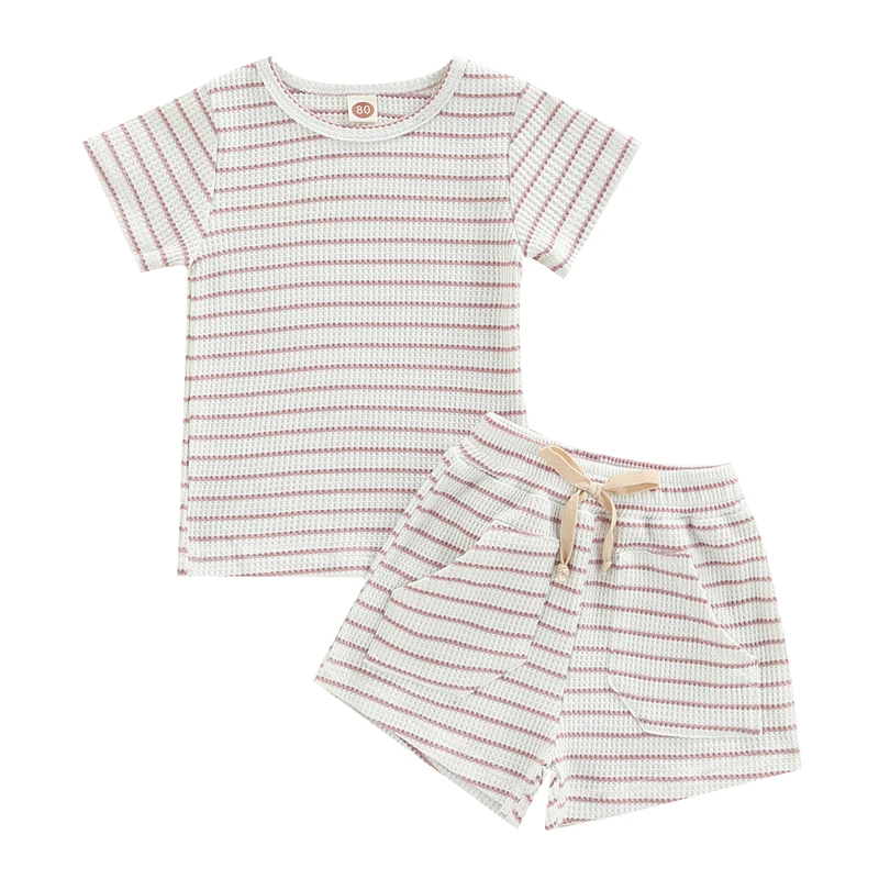 

Детский летний комплект из футболки и шортов с вафельным принтом