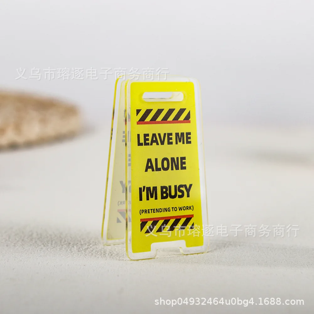 

Настольная вывеска MOONBIFFY «Leave Me Alone, I'm Busy»