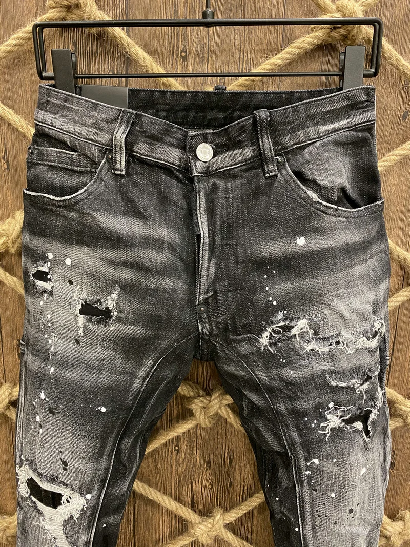 New Men's Dsquared2 Buttons Jeans Ripped For Male Skinny  Pants Men's Denim Trousers Top Quality Slim Jeans A383