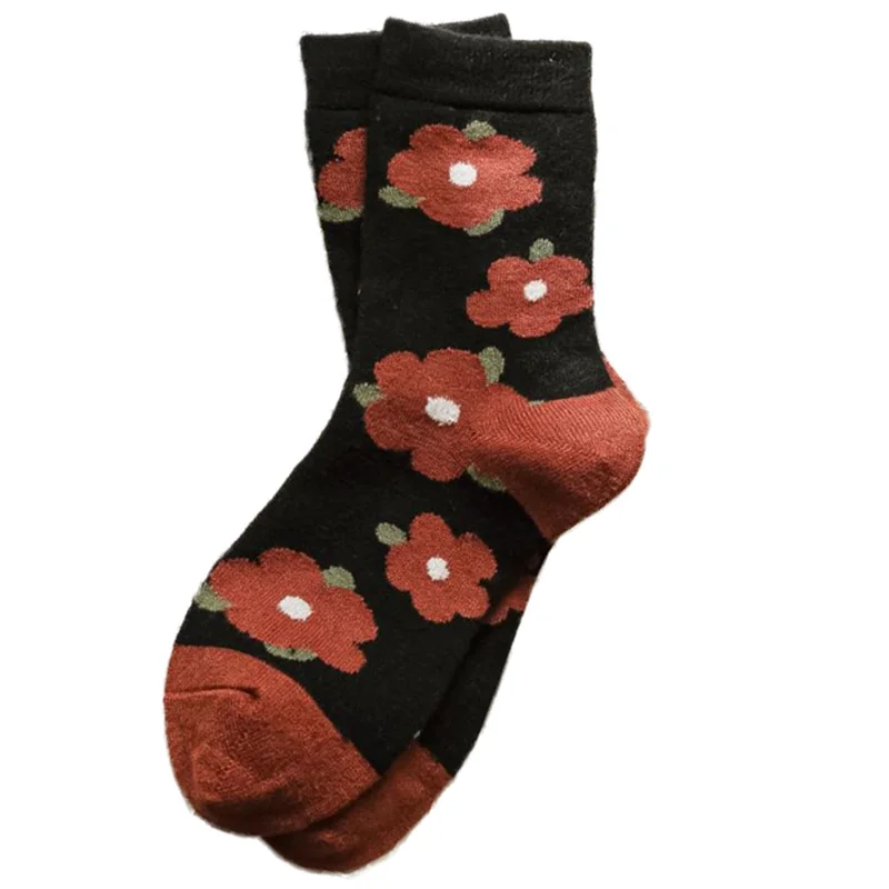 5 Pairs Keep Warm Socks Women Fashion Flowers Printed Print Wool Socks Cute Girl Style Kawaii Harajuku Streetwear Leg Warmers