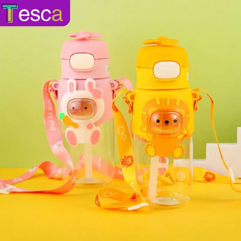 

New Backpack Drinking Cup Plastic Water Bottle Mug Children's Portable Sippy Cup With Straw Hot 600ml Drinking Tool 2023 Outdoor