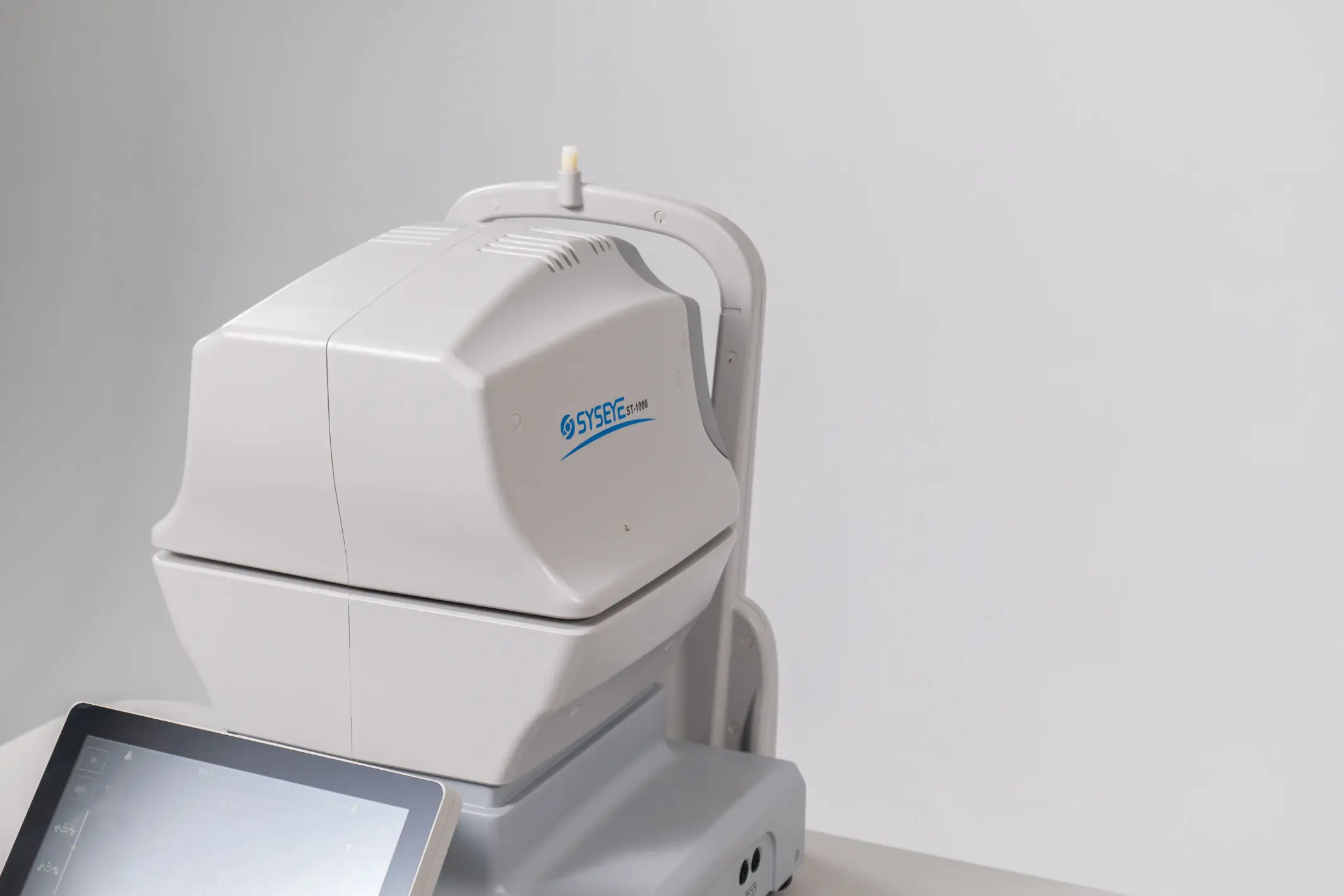 Фото SYSEYE ST-1000 ST-1000P Полностью автоматический бесконтактный тонометр, офтальмологическое оборудование, 10.1-дюймовый сенсорный экран, встроенный термопринтер, внутриглазное устройство. №2