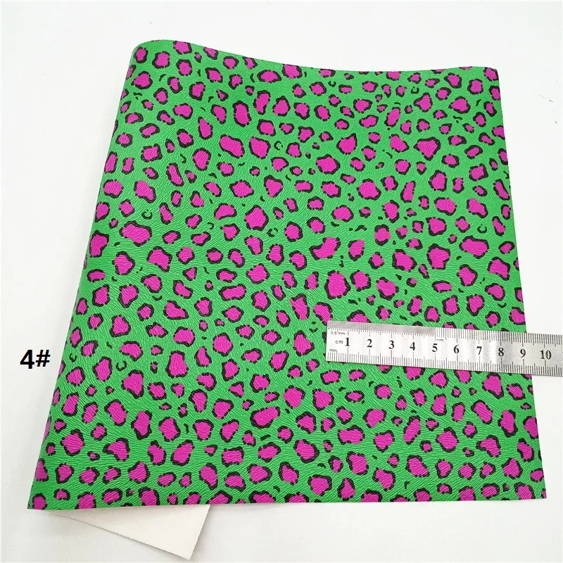 Листы из синтетической кожи с леопардовым принтом 21 х29 см FZ600B