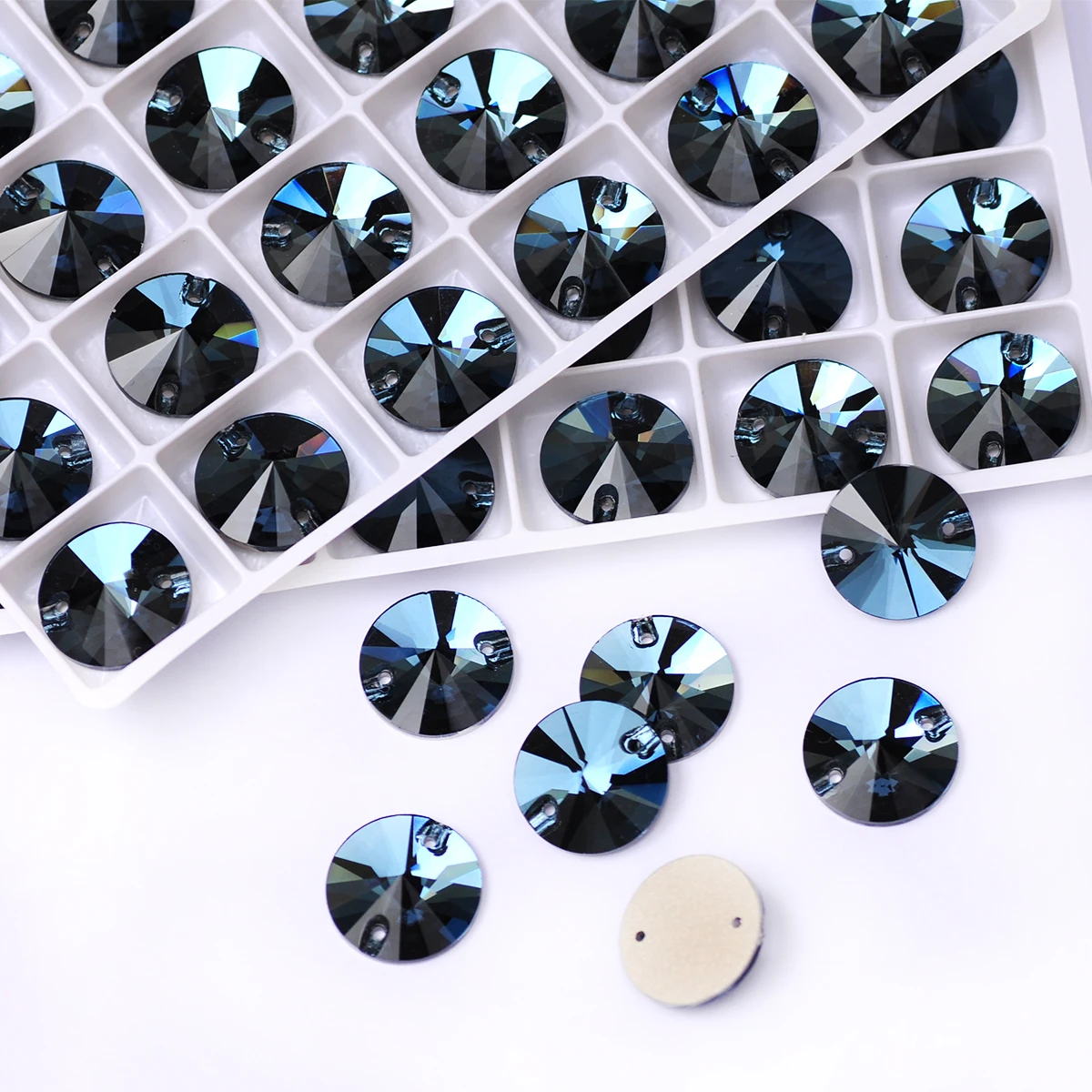 

Montana Shiny Cosmic Glass Strass Flatback Crystal Sew On Rhinestones Crafts Glitter 3D Sewing Accessories Design Decorations