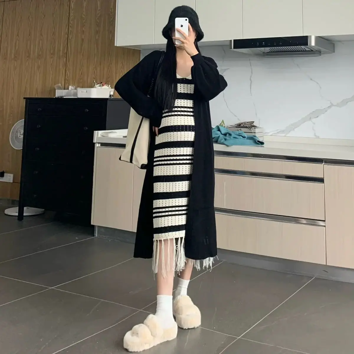 Maternity Dress Autumn And Winter Knitted Skirt Maternity Dress Two Piece Knitted V-neck Stripe Sweater Cardigan Fashion Dress