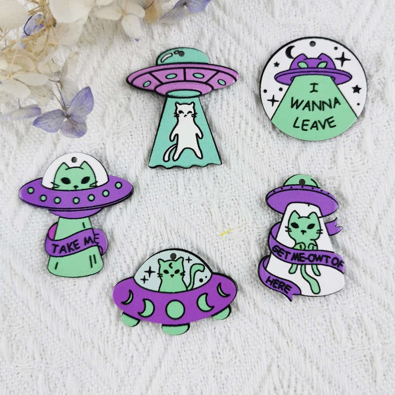

MuhNa 10PCS Acrylic Alien Cat Charms Cute UFO Pendant For Jewelry Making DIY Keychain Earrings Accessories