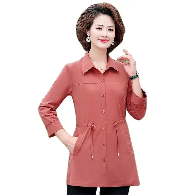 

Fashion Mom Spring Thin Middle-aged Coat Women Spring And Autumn Western-style Women's Long Slim Temperament Windbreaker Women